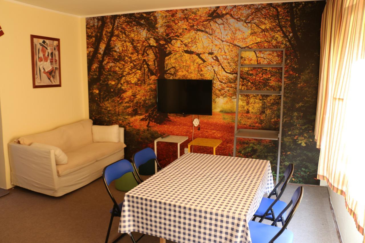 Hostel Trajan Donji Milanovac Extérieur photo