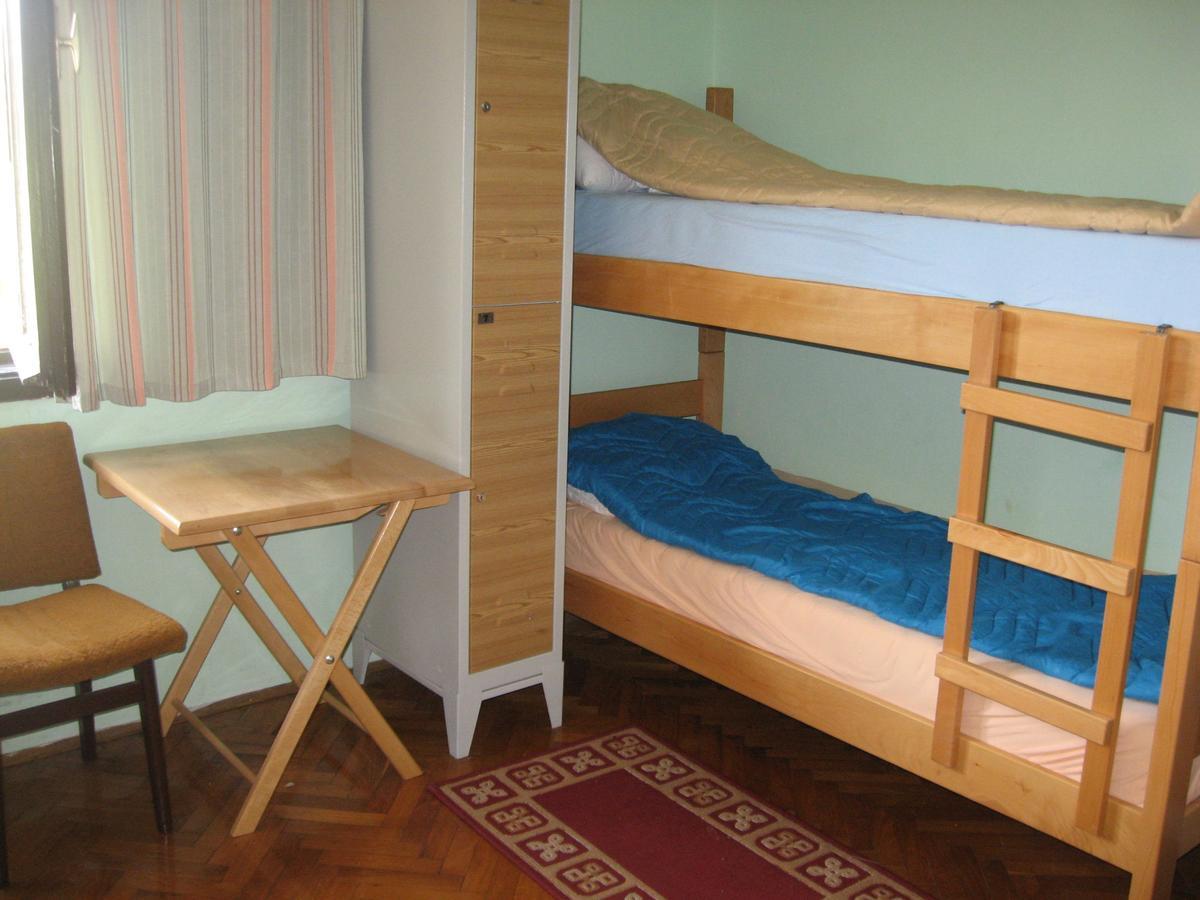 Hostel Trajan Donji Milanovac Extérieur photo